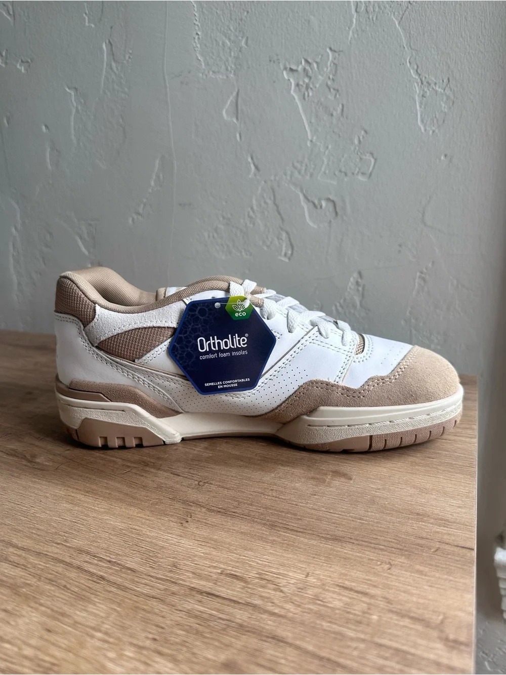 New Balance Men's 550 Low-Top Sneakers in White and Beige